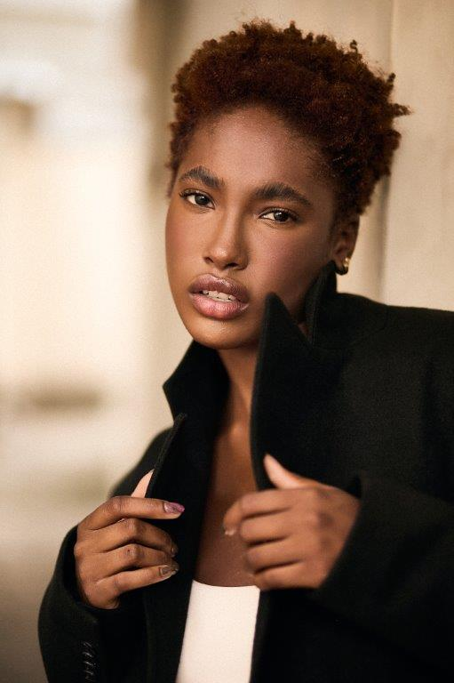 Adelia Soares - Front Management