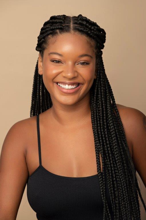 Agatha Lima - Front Management