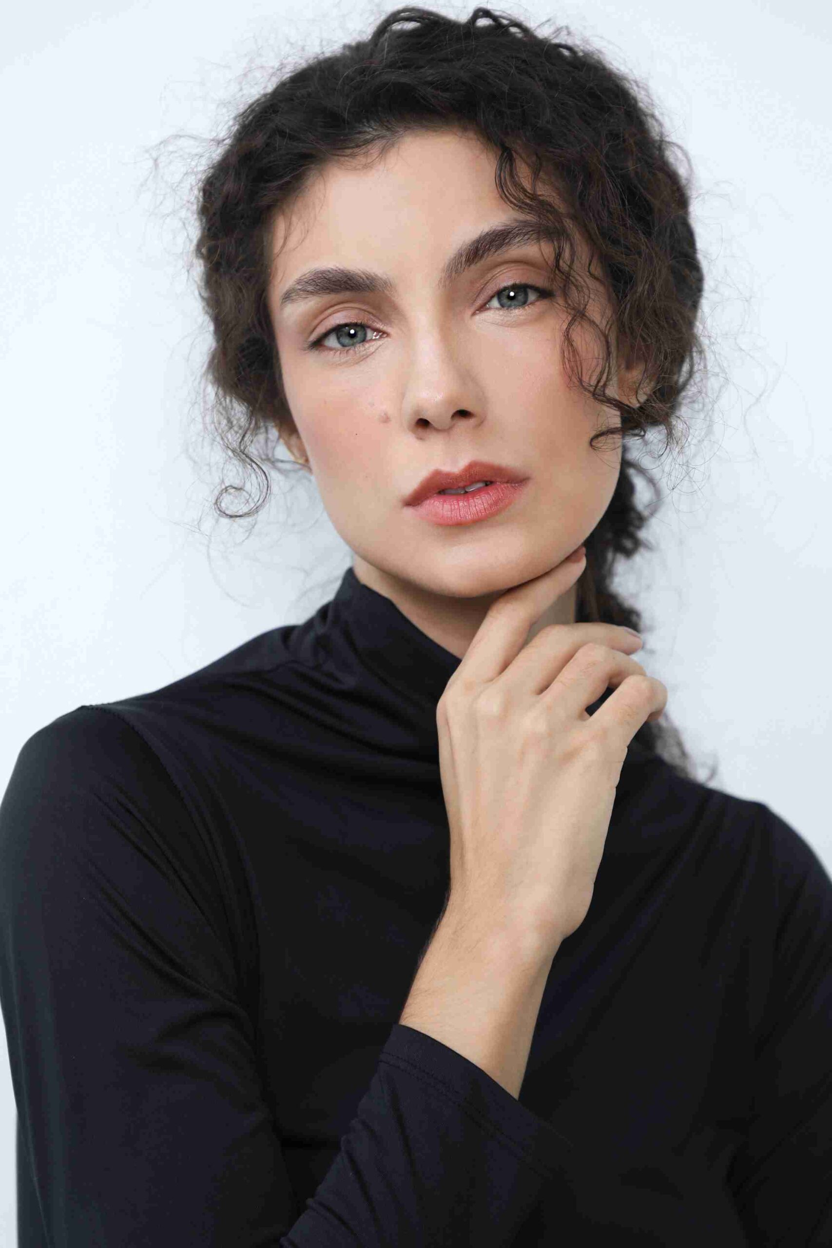 Alice Sanffer - Front Management