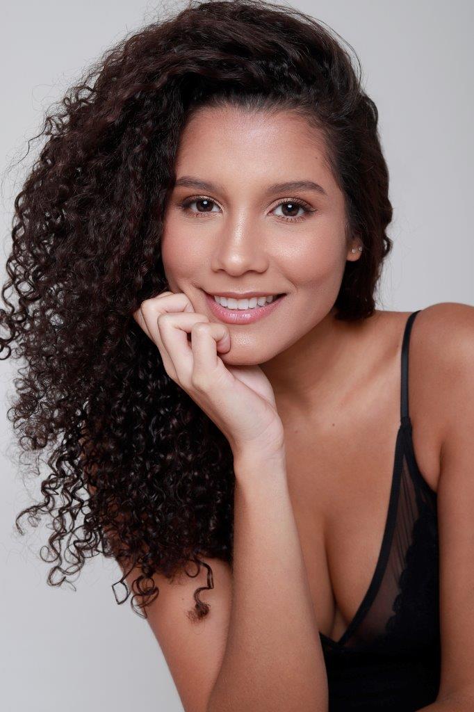 Alice Santos - Front Management