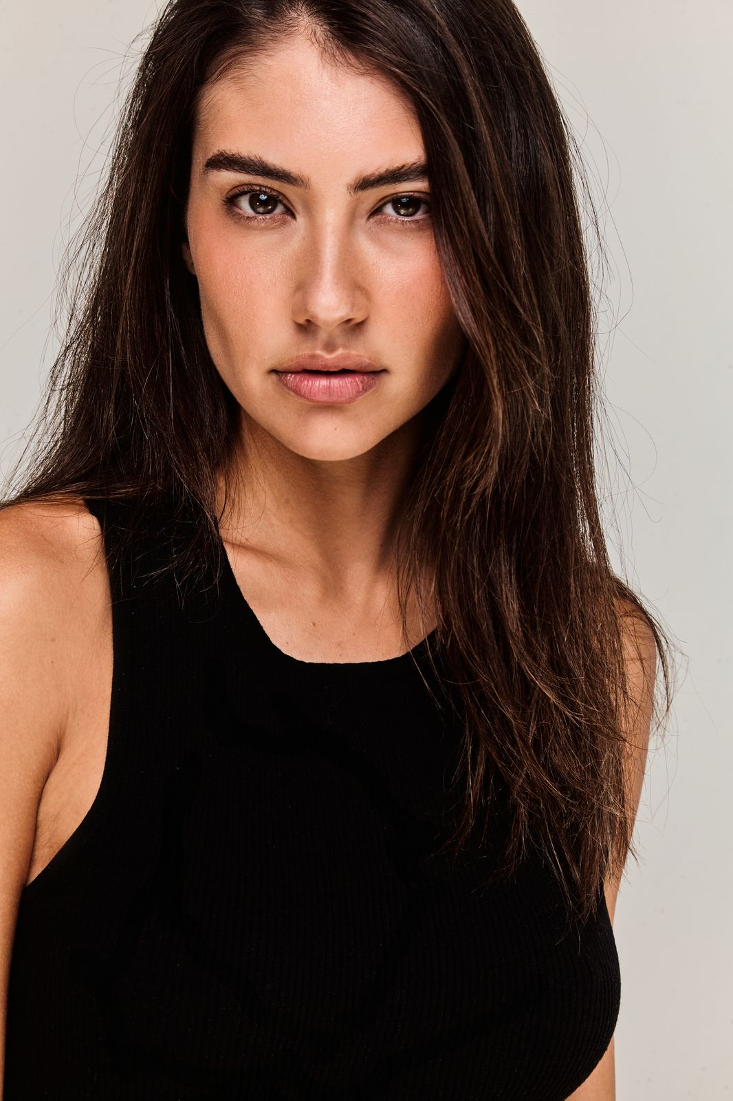 Alicia Zambello - Front Management