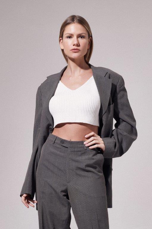 Aline Neiss - Front Management