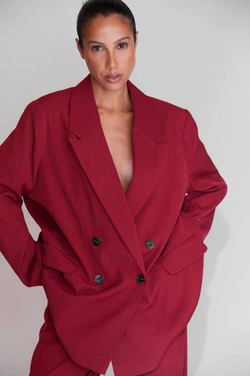 Amanda Lima - Front Management