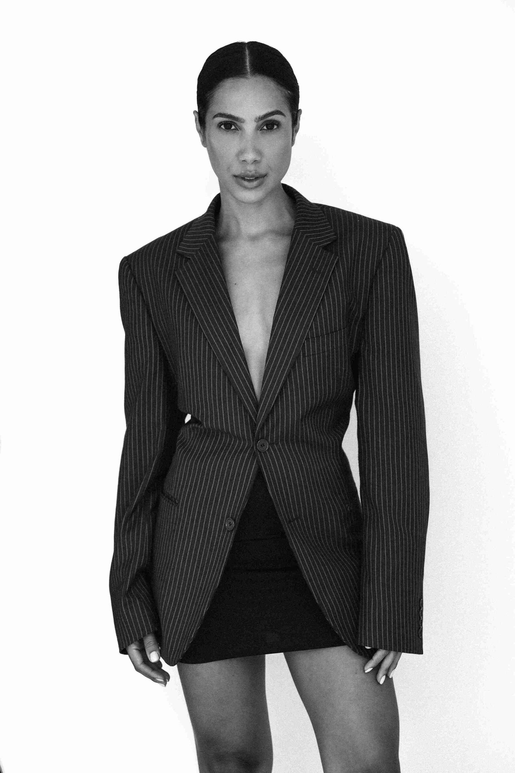 Amanda Lima - Front Management