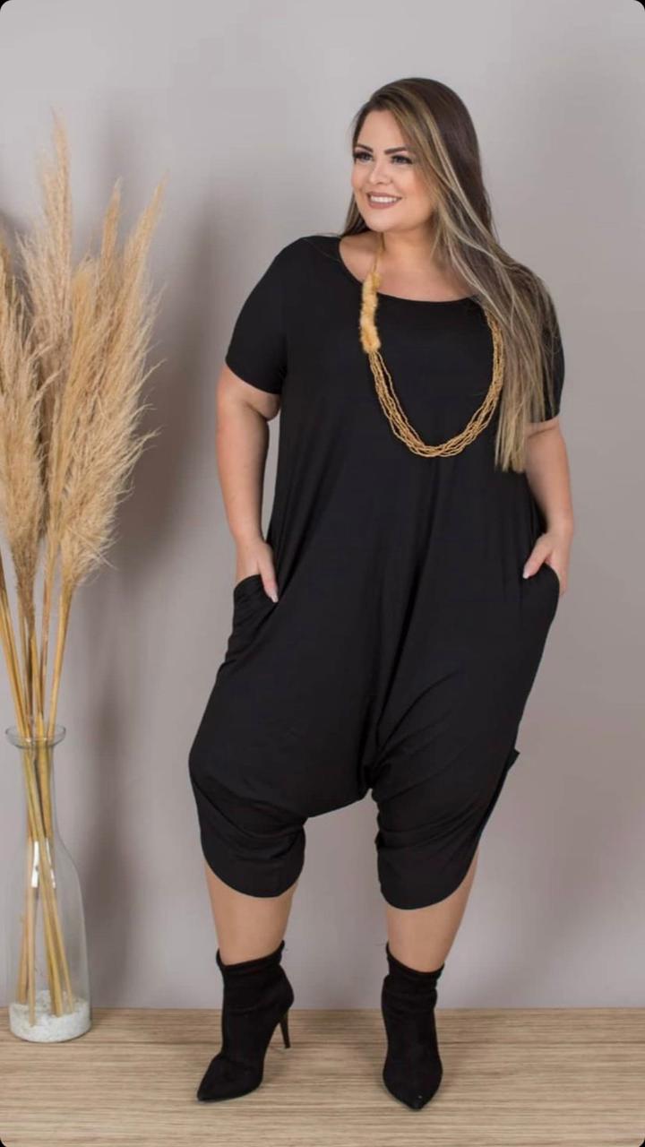 Amanda Santana - Front Management