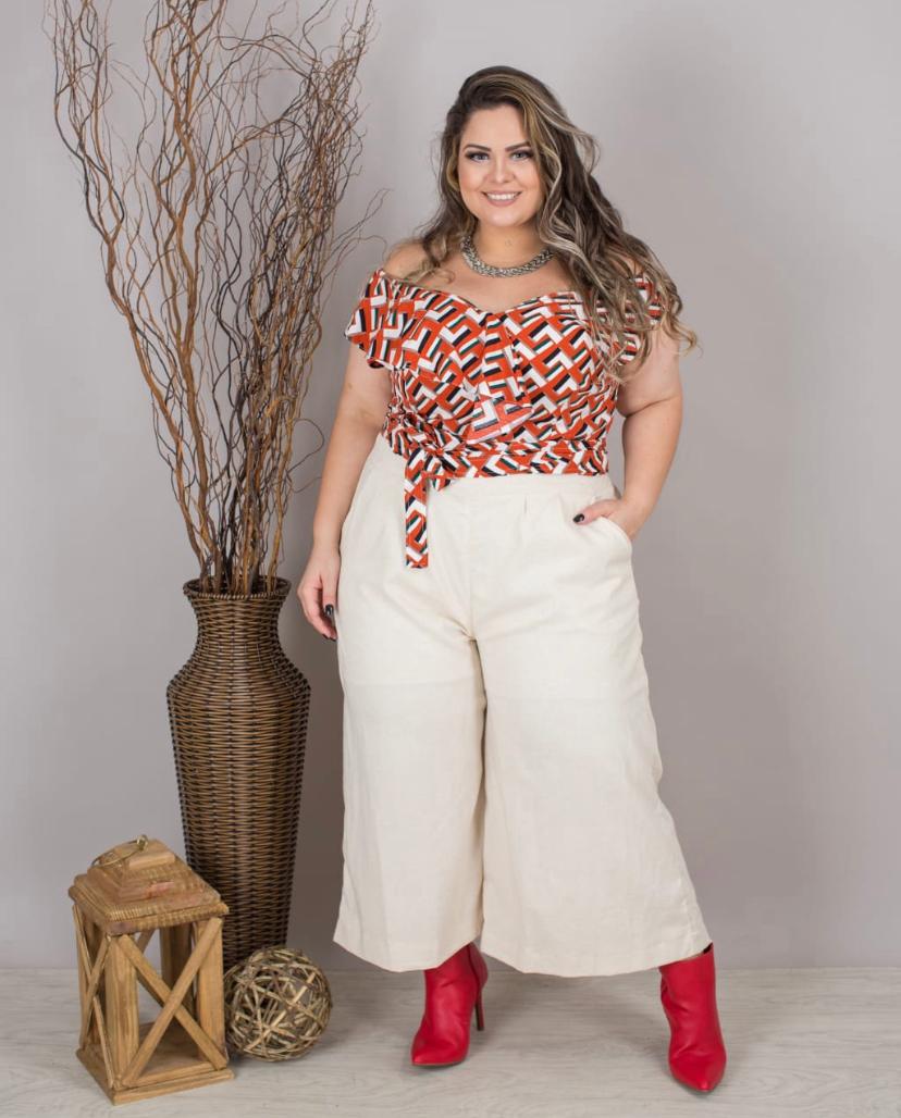 Amanda Santana - Front Management