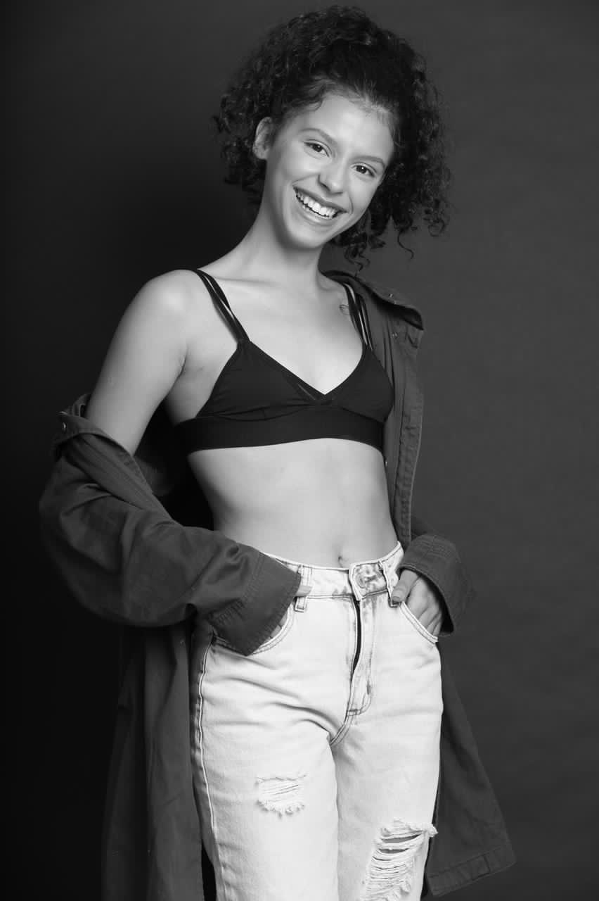 Ana Clara Araújo - Front Management