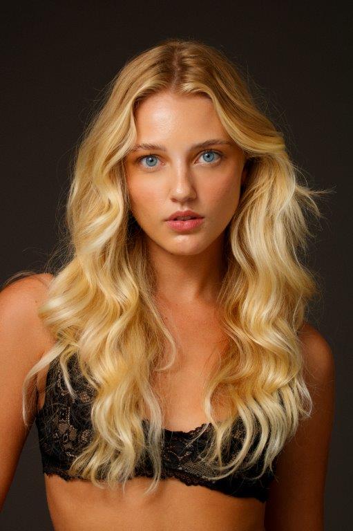 Ana Julia Krieger - Front Management