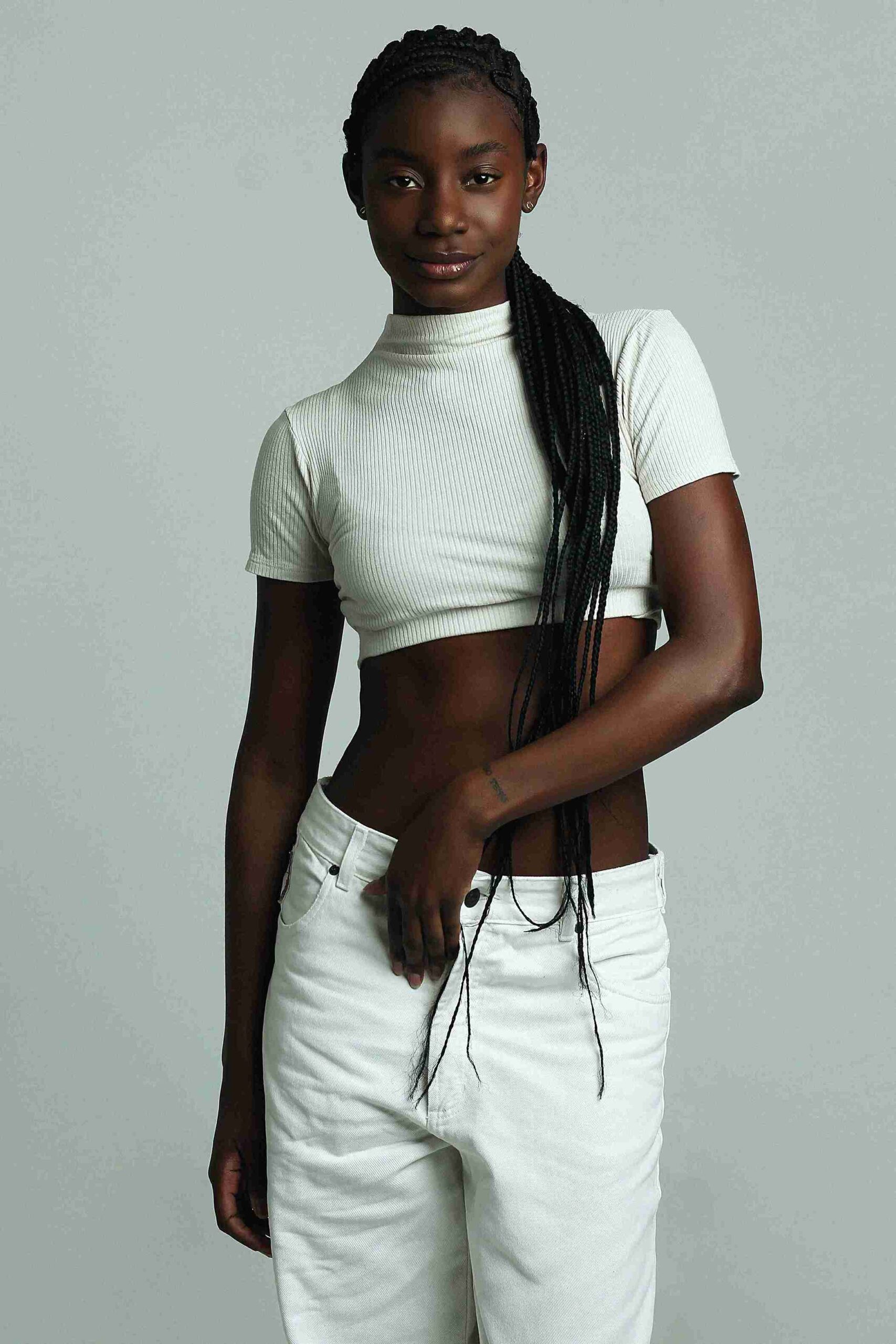 Ana Livia Santtos - Front Management