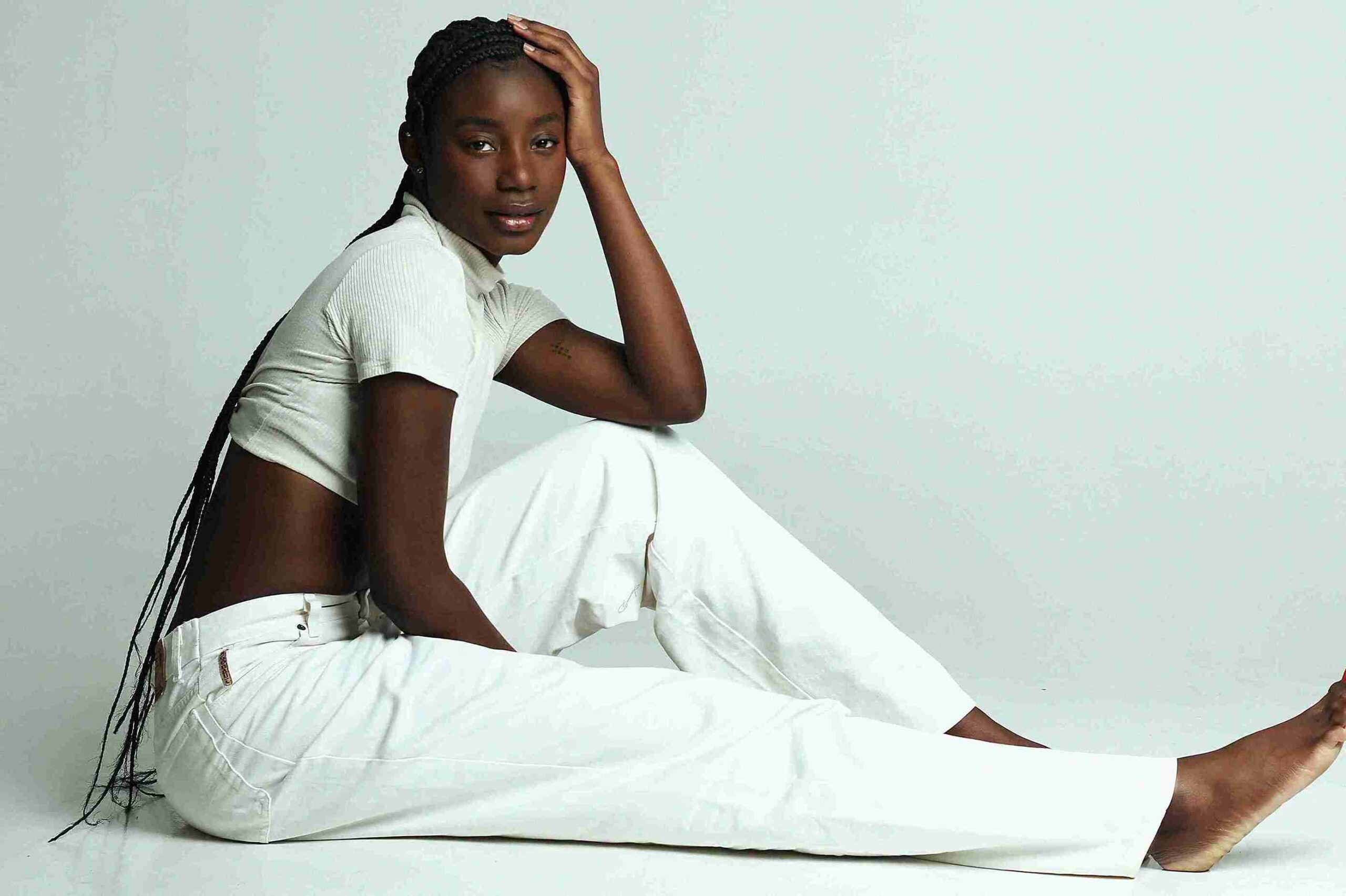 Ana Livia Santtos - Front Management