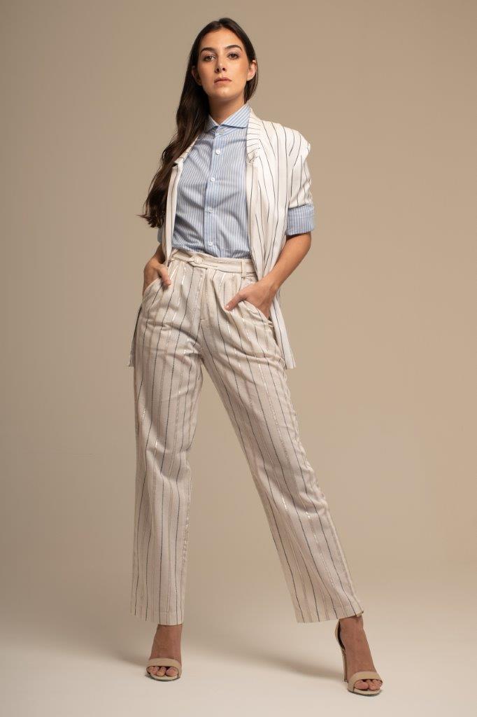 Ana Vinciprova - Front Management