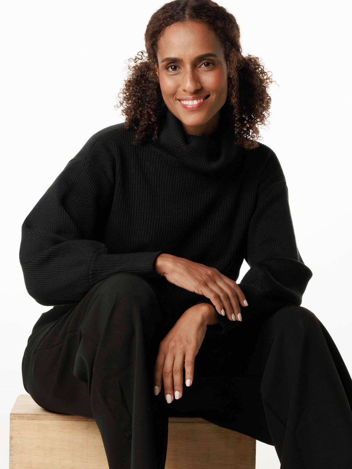 Anna Paula Barros - Front Management