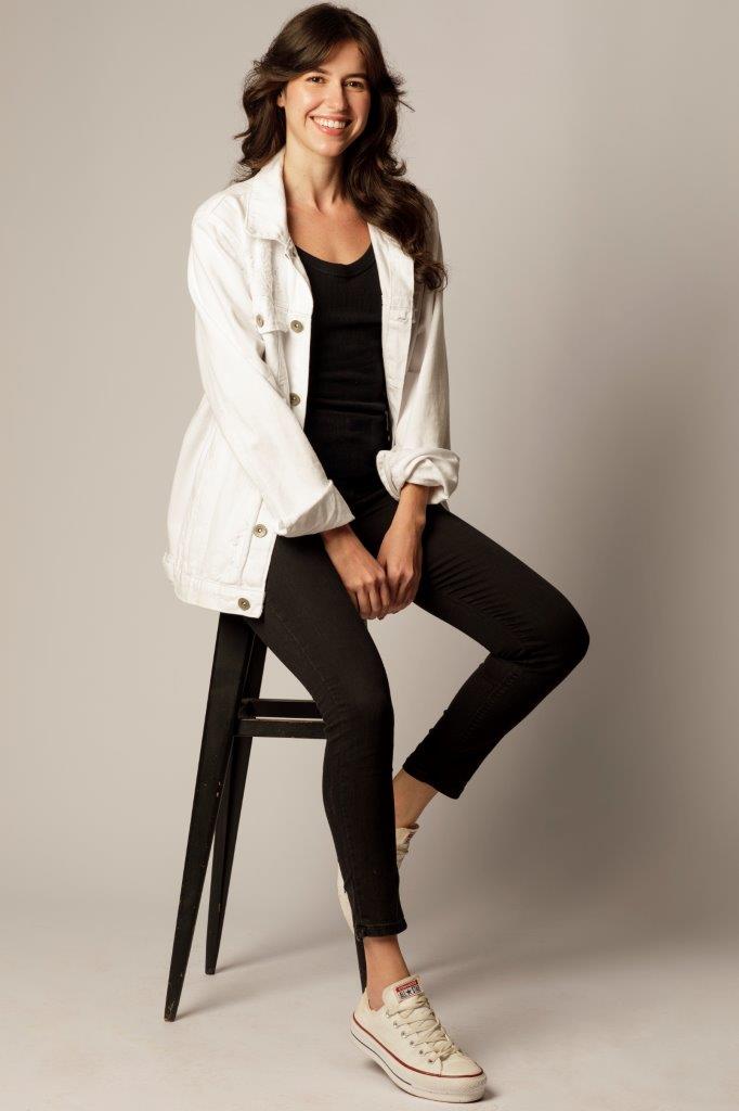 Bárbara Frinhani - Front Management