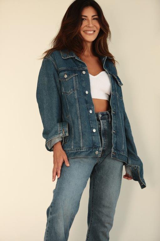 Cami Kishimoto - Front Management