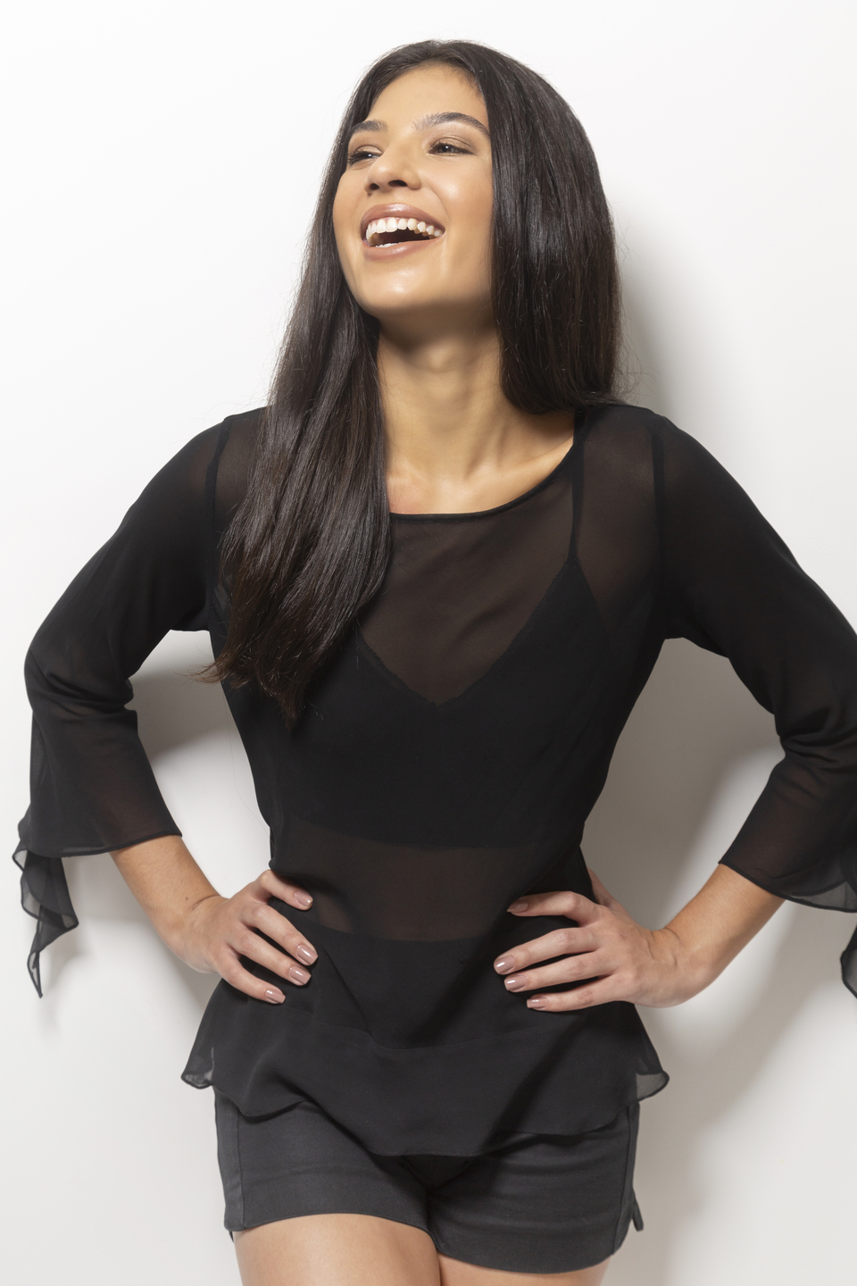 Camilla Góes - Front Management