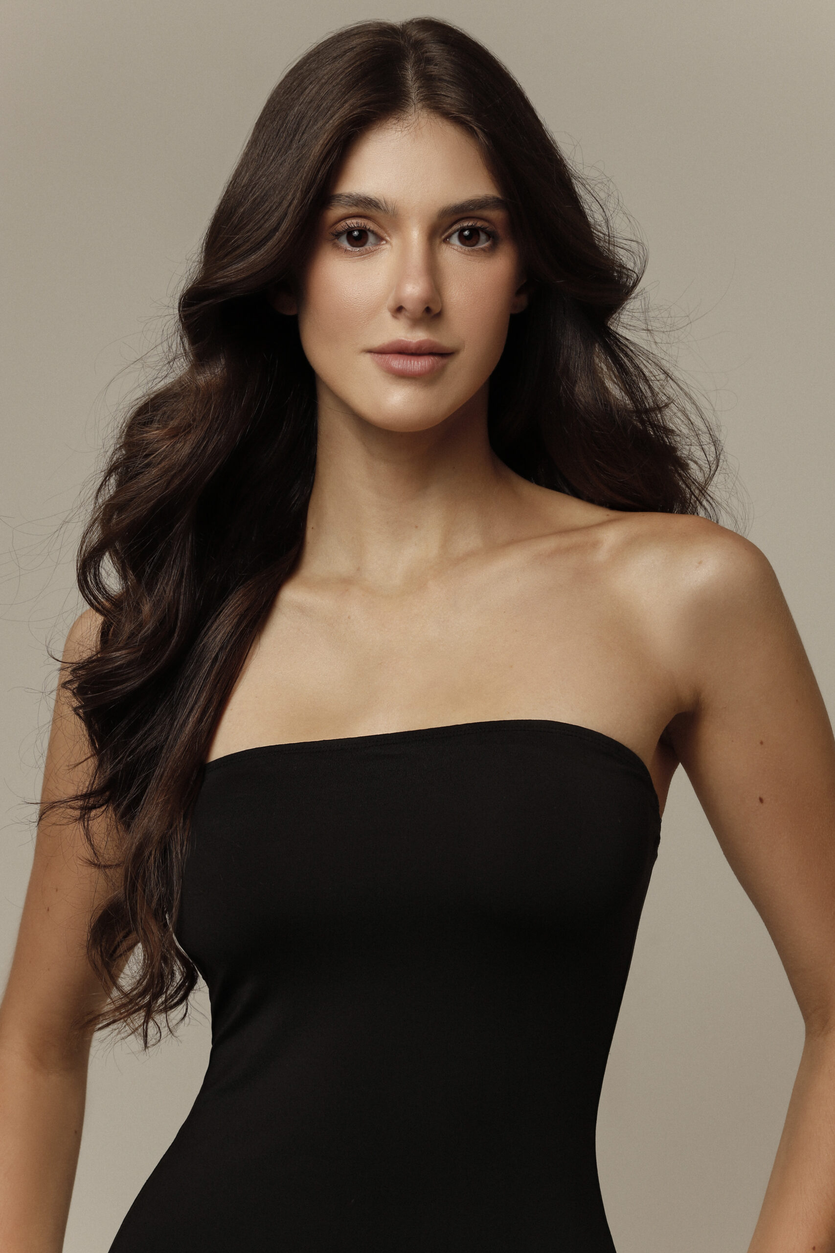 Carol Faria - Front Management