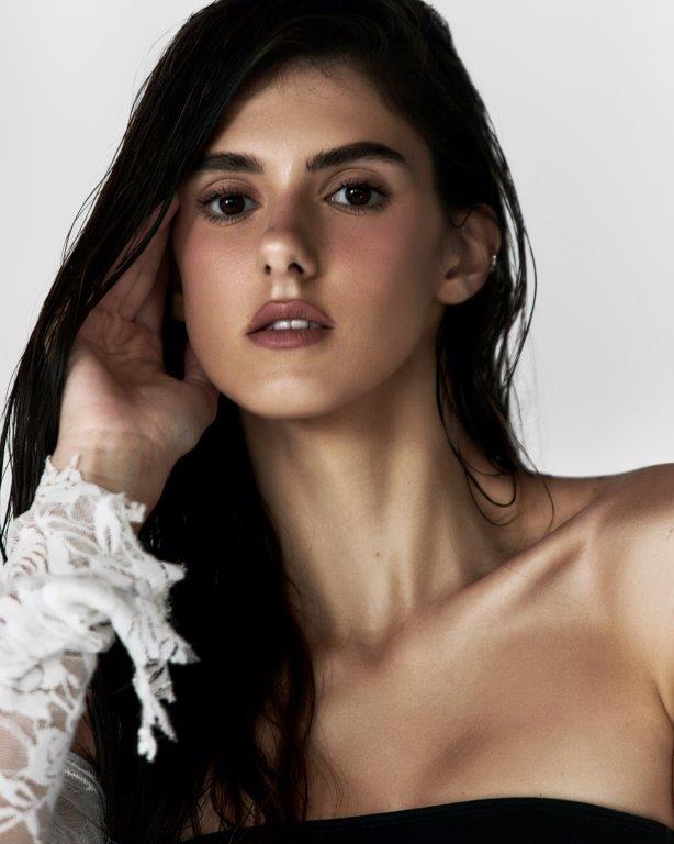 Carol Faria - Front Management