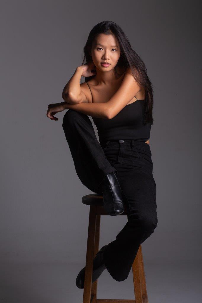 Carolina Lee - Front Management