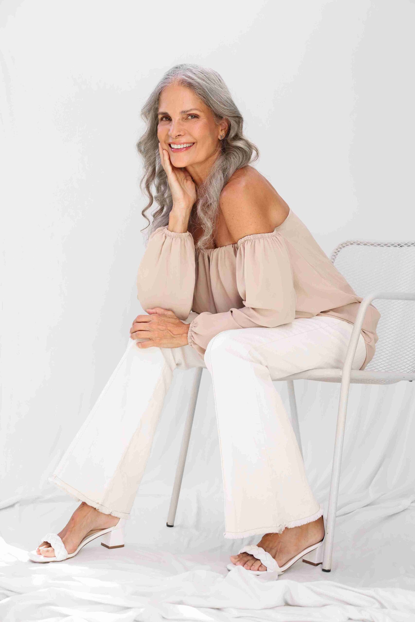 Cláudia Tavares - Front Management