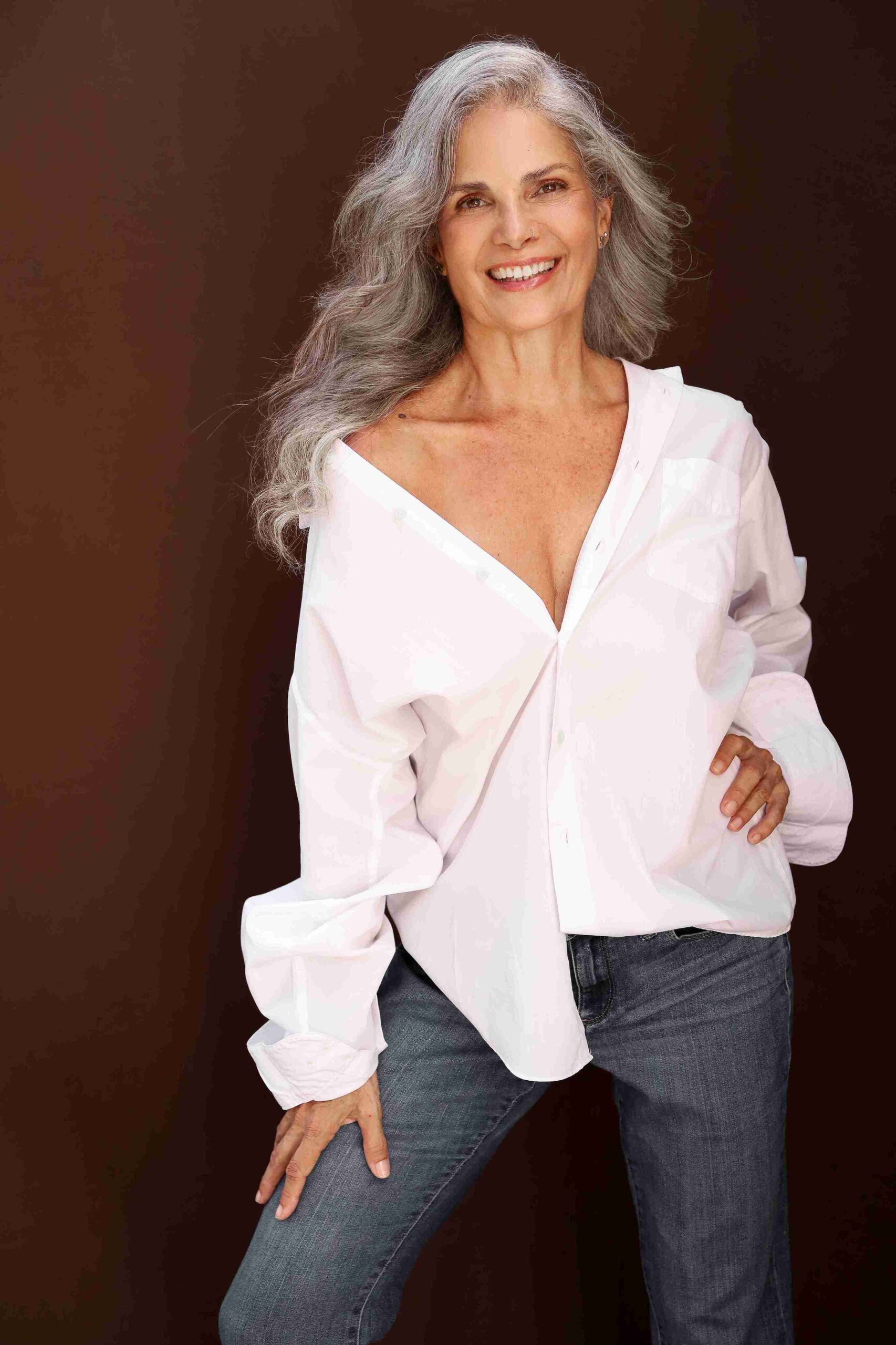 Cláudia Tavares - Front Management
