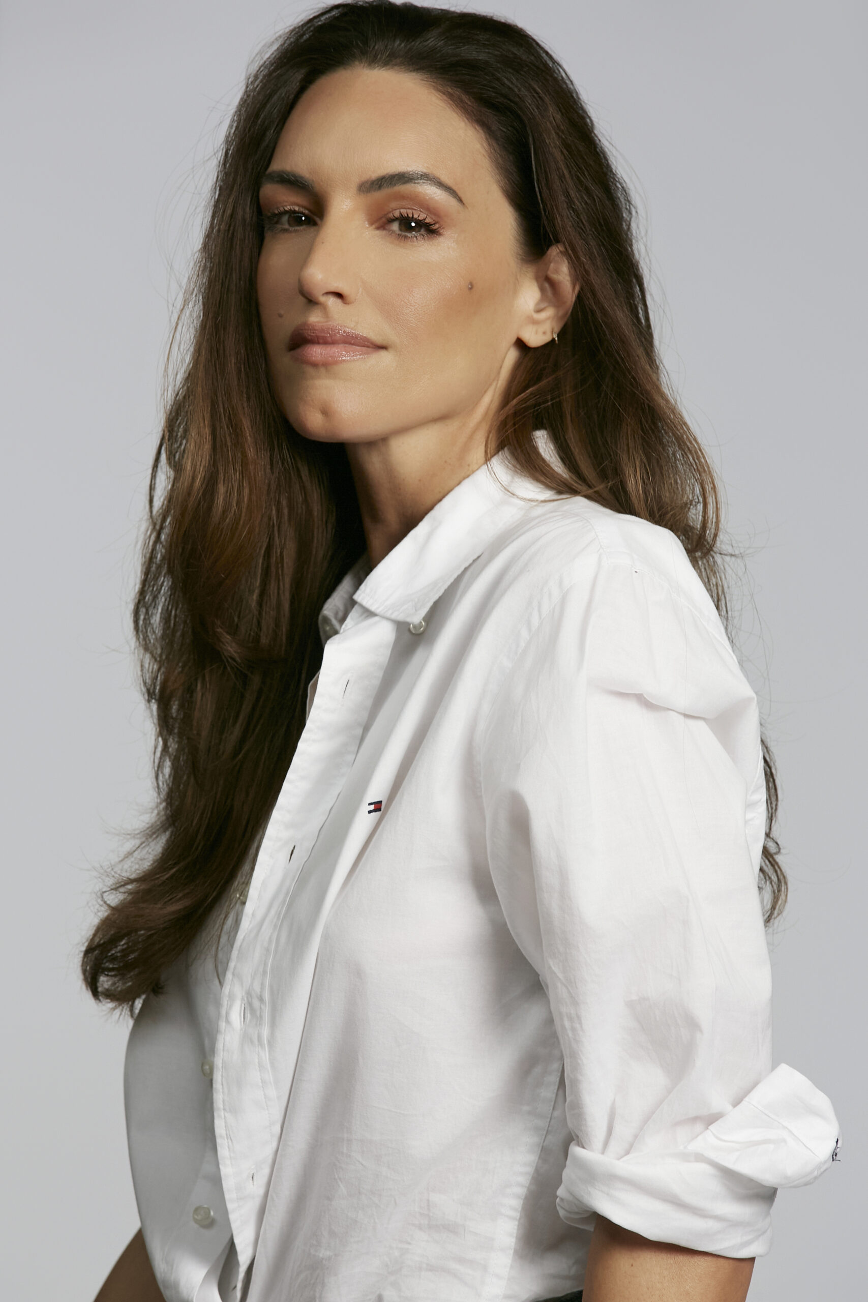 Daniella Faccinelli - Front Management