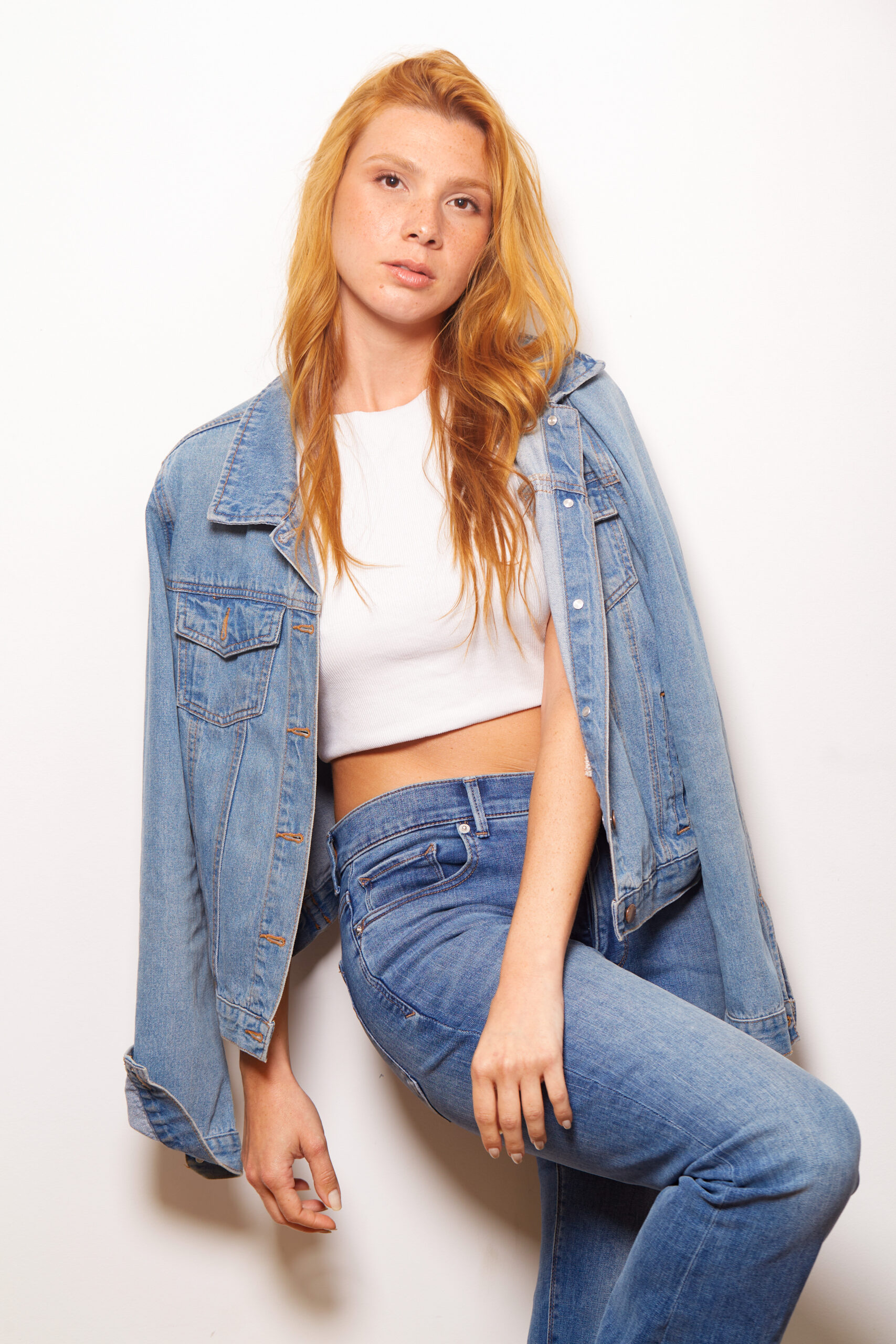 Daniella London - Front Management