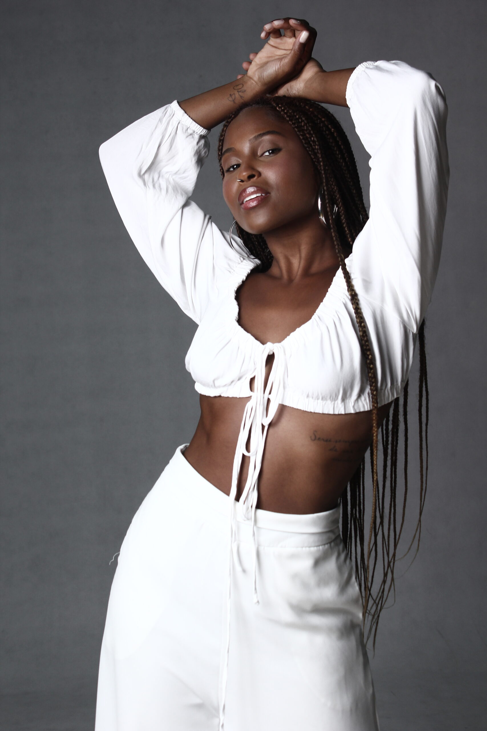 Djamila Dias - Front Management