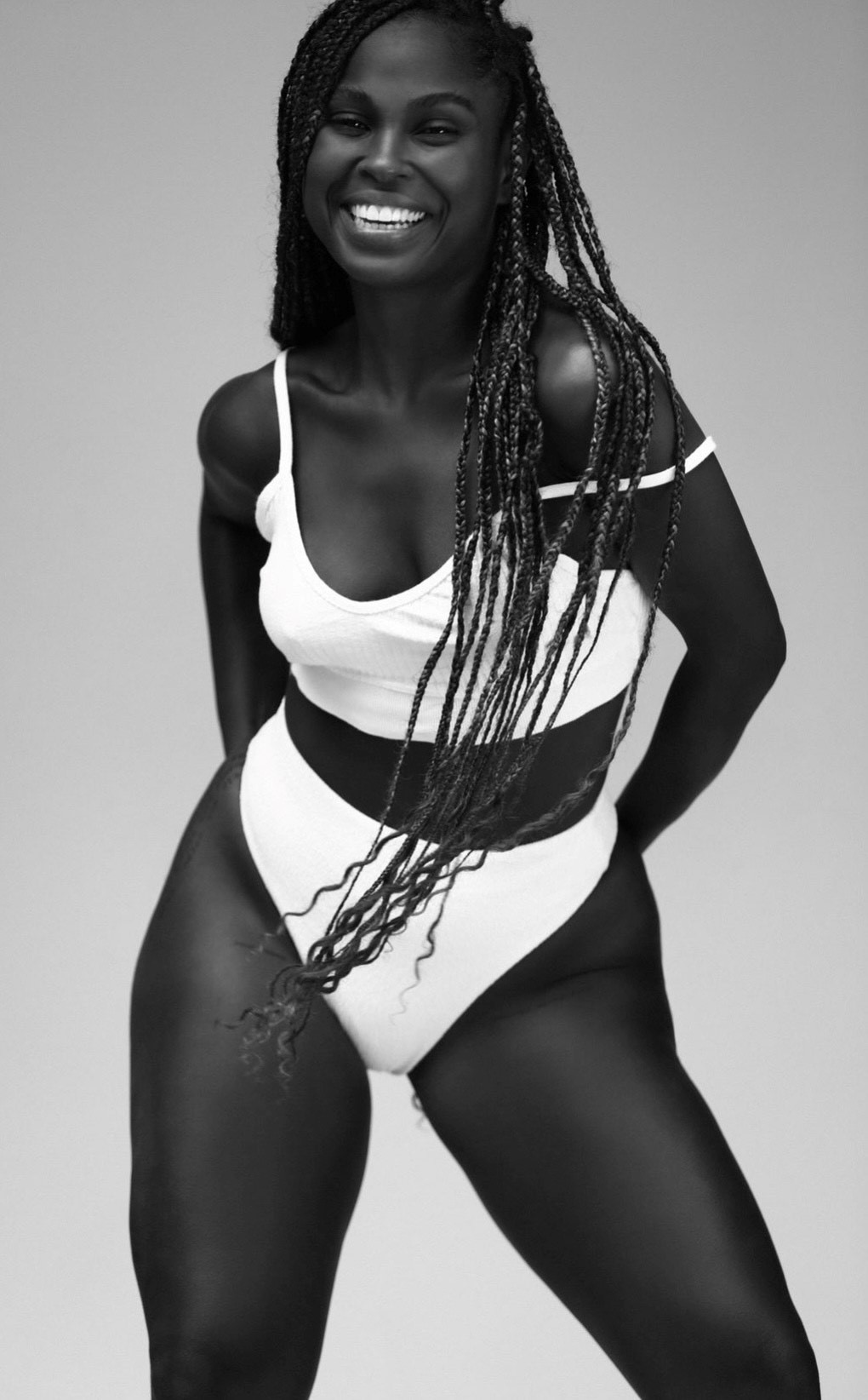 Djamila Dias - Front Management