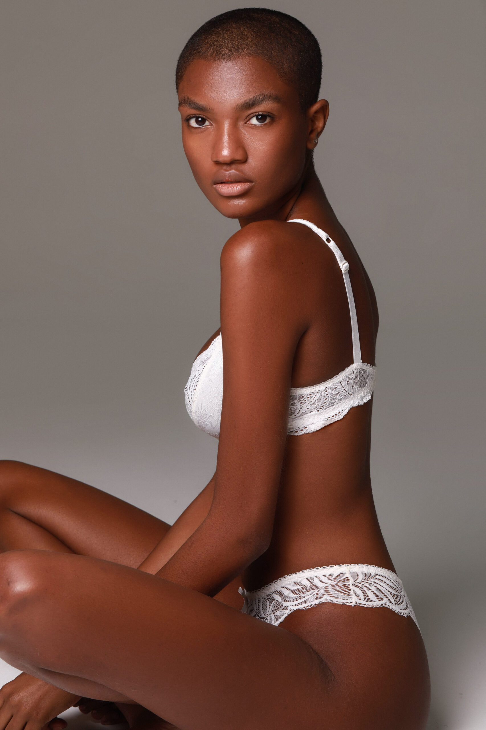 Drielle Morais - Front Management