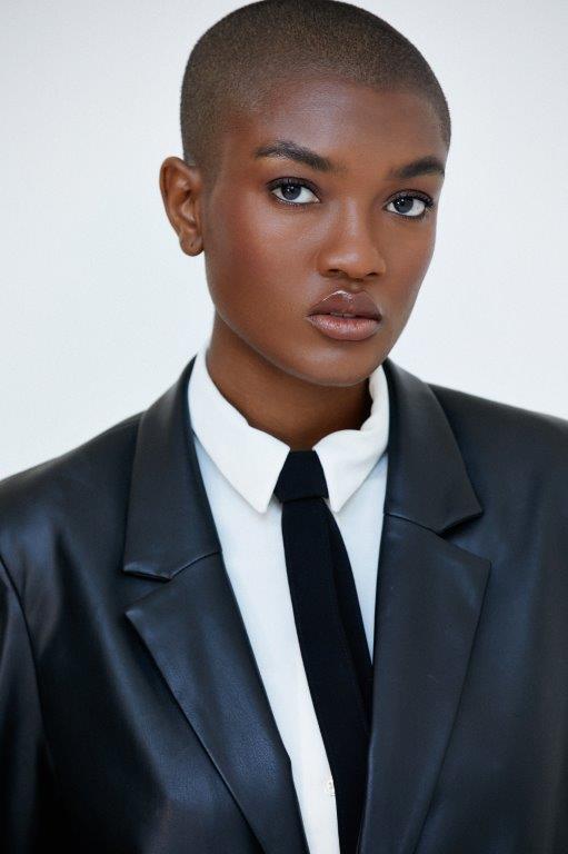 Drielle Morais - Front Management