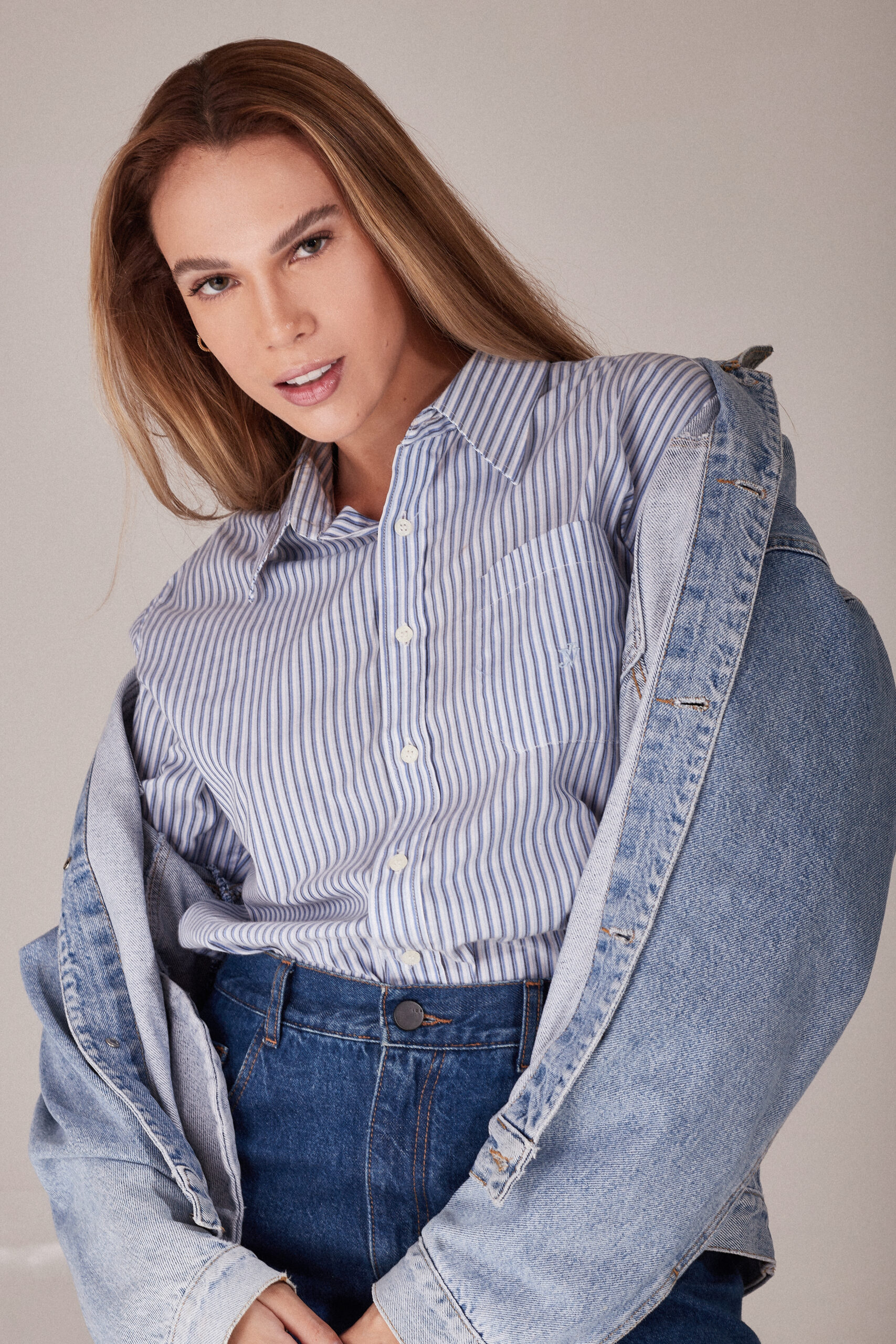 Eduarda Chambarelli - Front Management