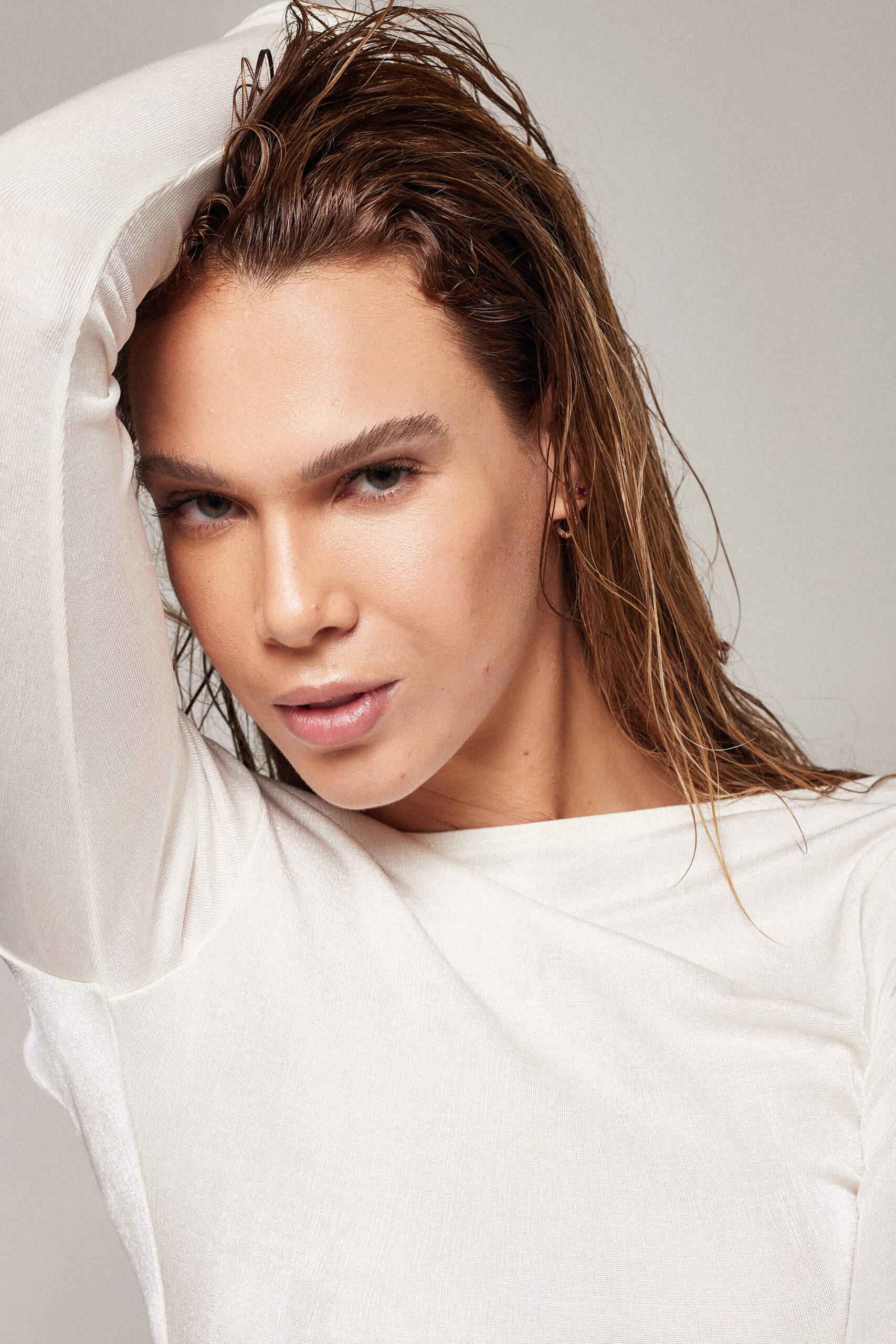 Eduarda Chambarelli - Front Management