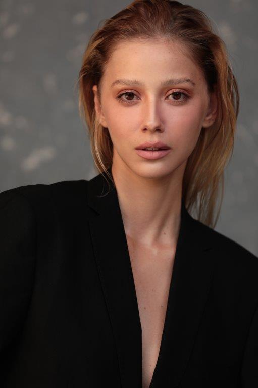 Emanuely Ramos - Front Management