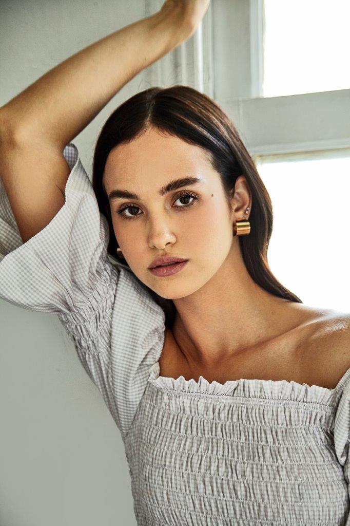 Emilie Rey - Front Management