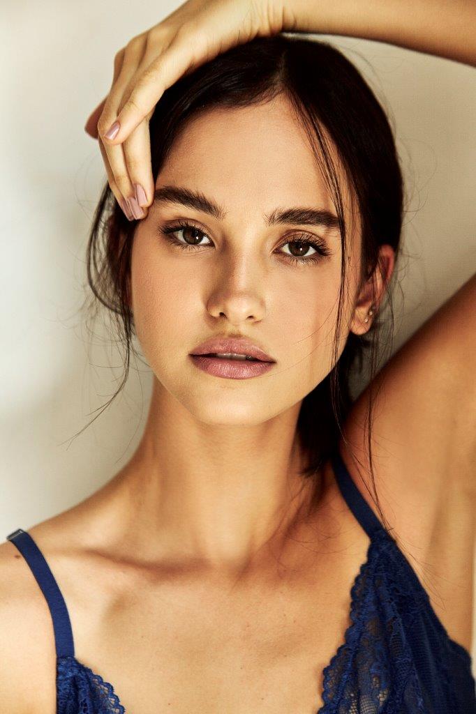 Emilie Rey - Front Management