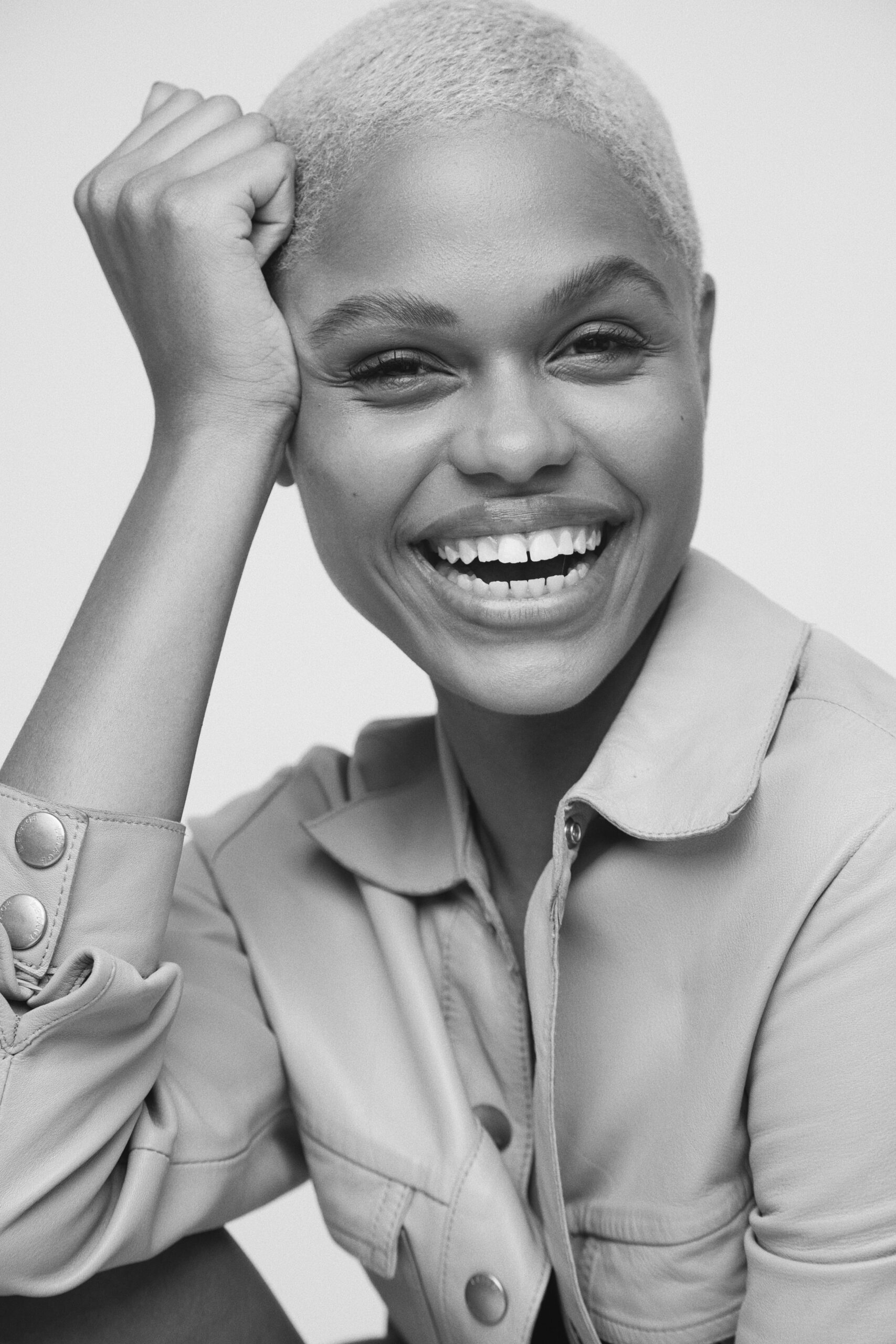 Emily Abreu - Front Management