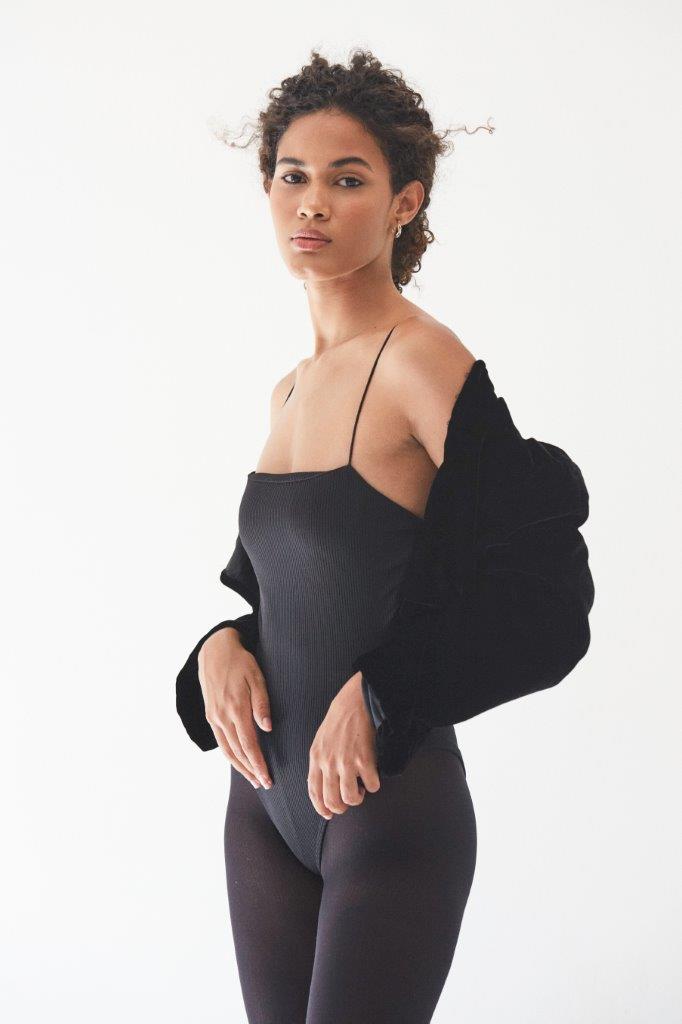 Gabriela Gomes - Front Management