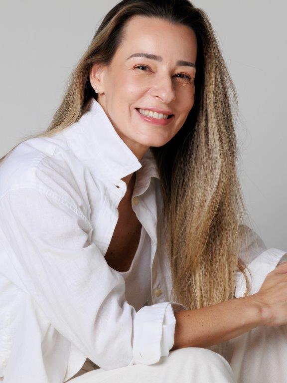 Gabrielle Guerra - Front Management