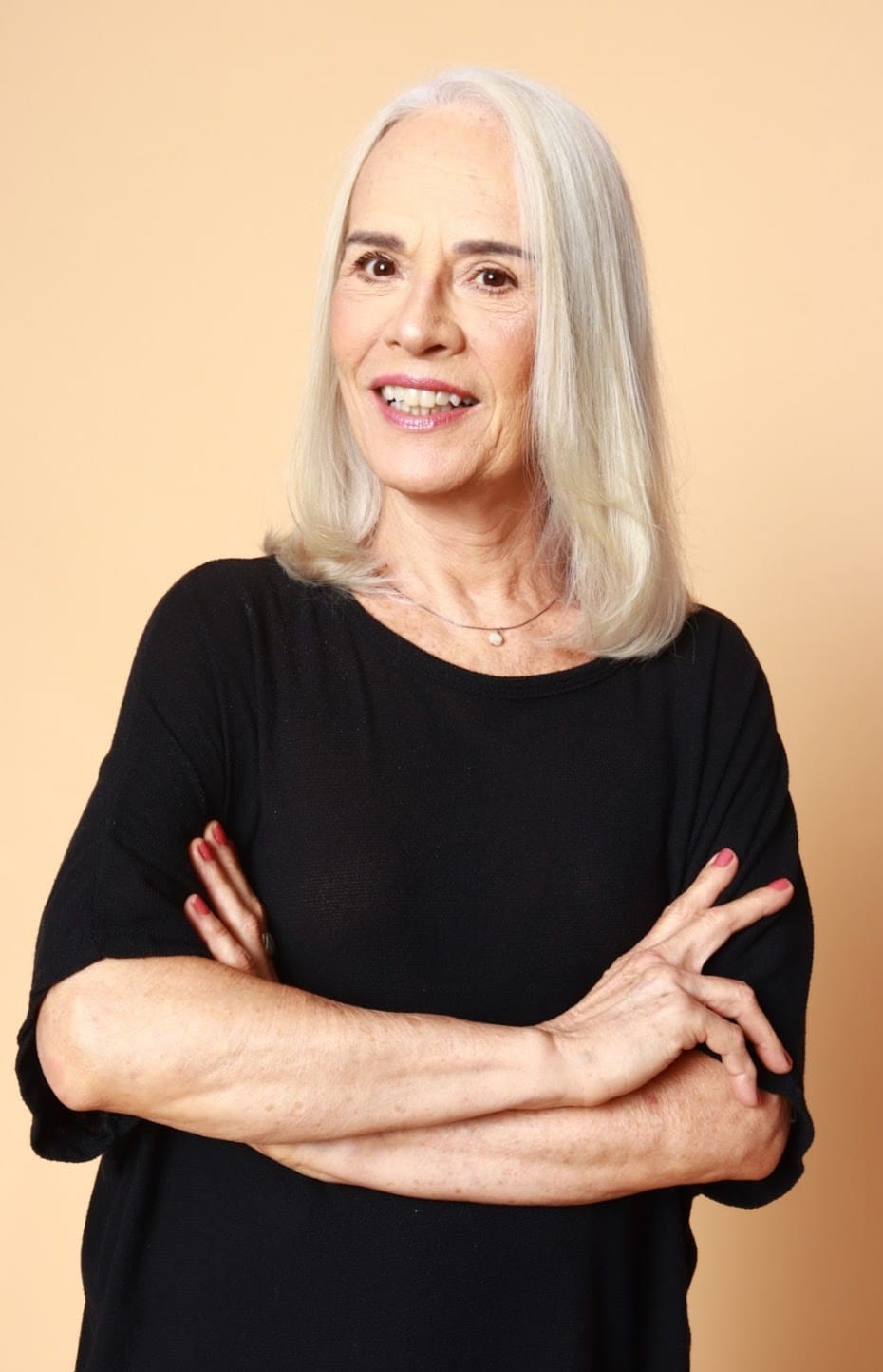 Hamilda Bastos - Front Management