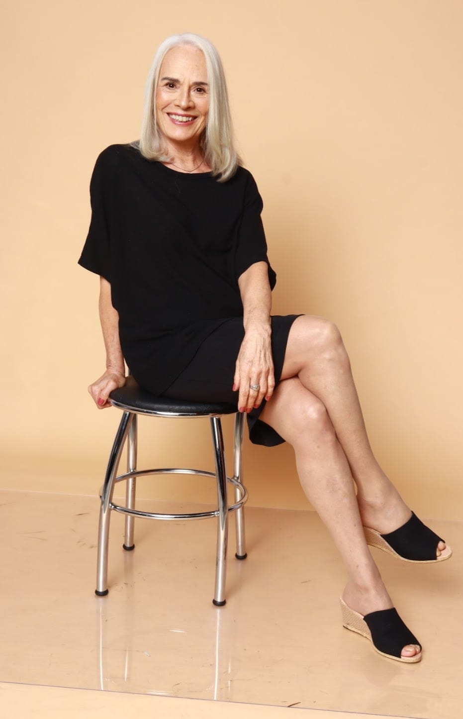 Hamilda Bastos - Front Management