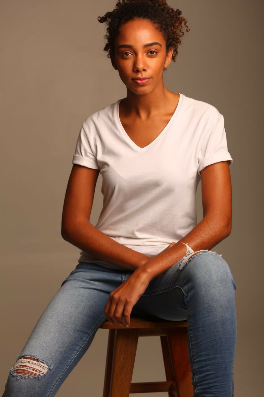 Isadora Neves - Front Management