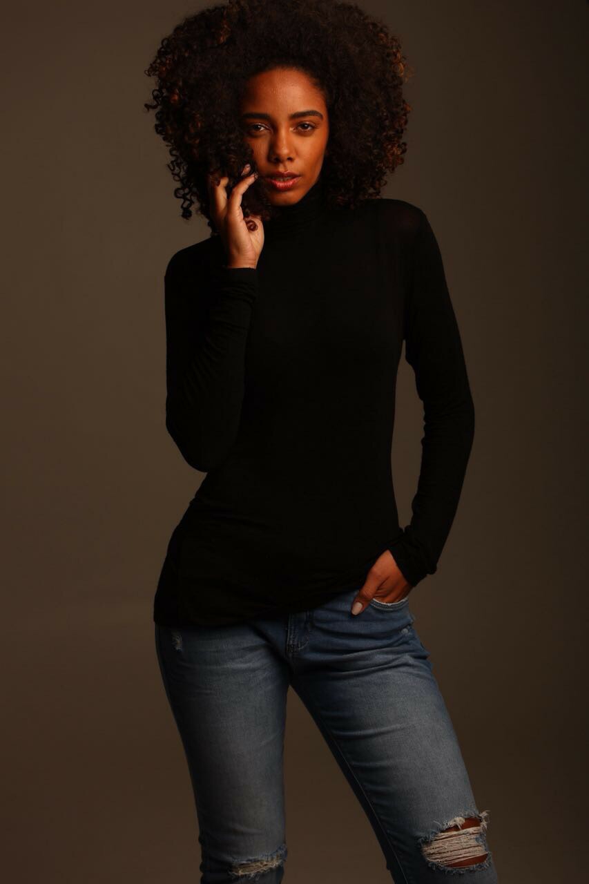 Isadora Neves - Front Management