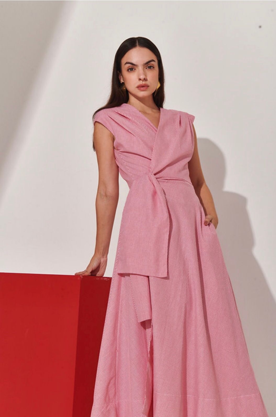 Jasmini Victoria - Front Management