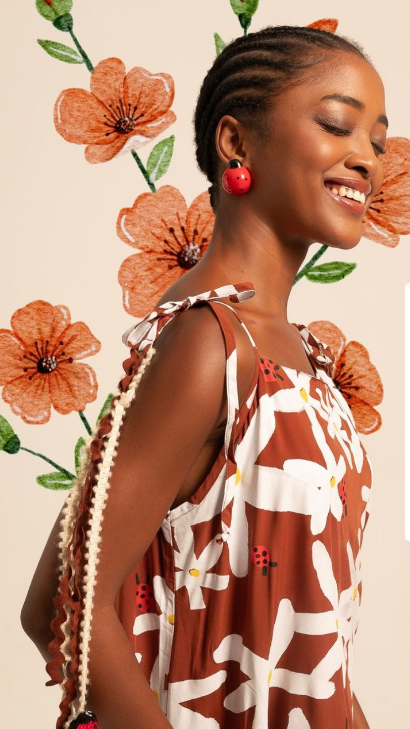 Jenny Guimarães - Front Management