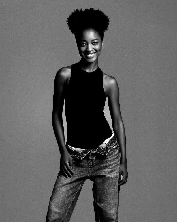 Jenny Guimarães - Front Management