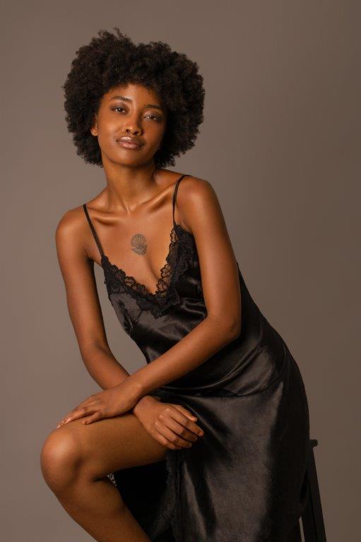 Jenny Guimarães - Front Management