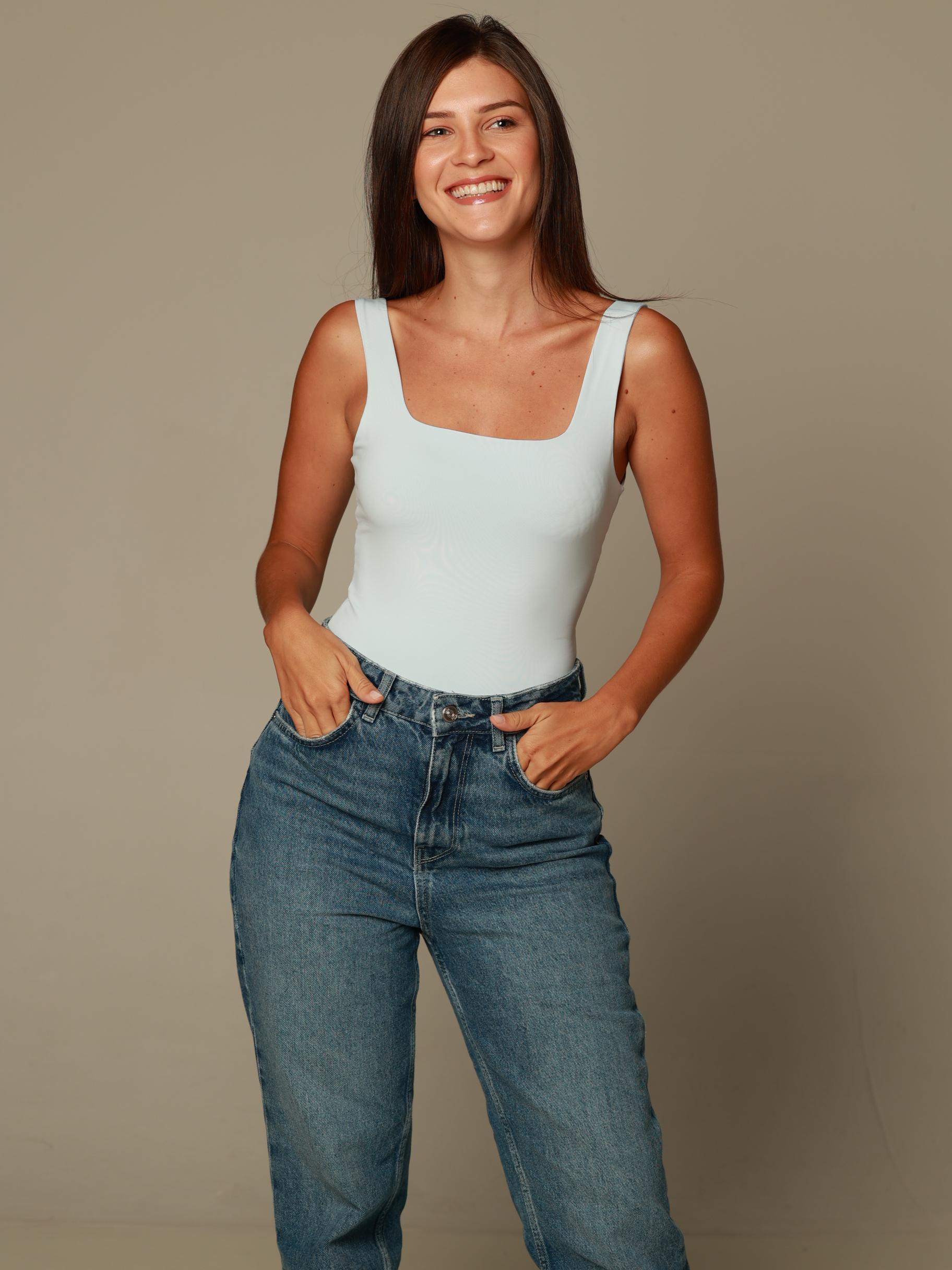 Jéssica Ferreira - Front Management