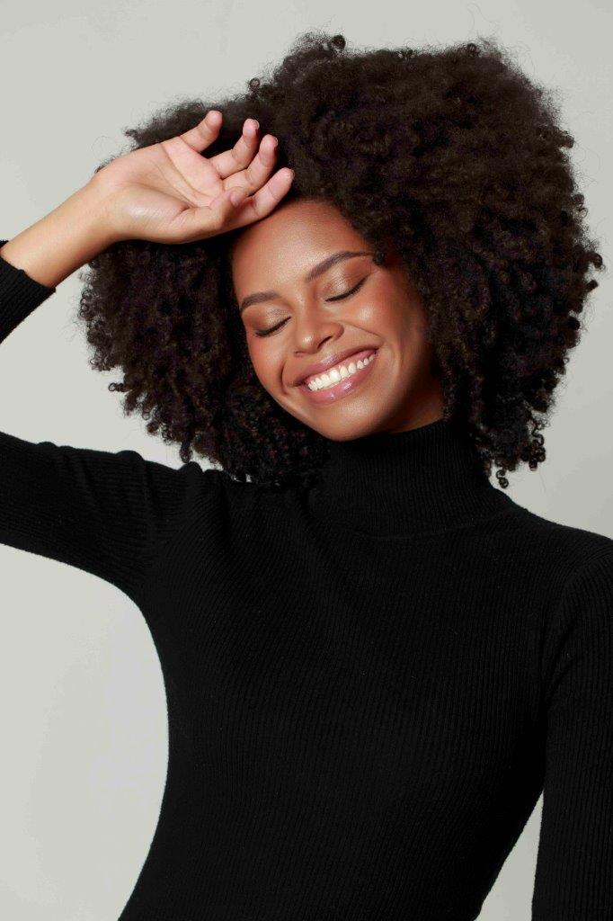 Jessica Machado - Front Management