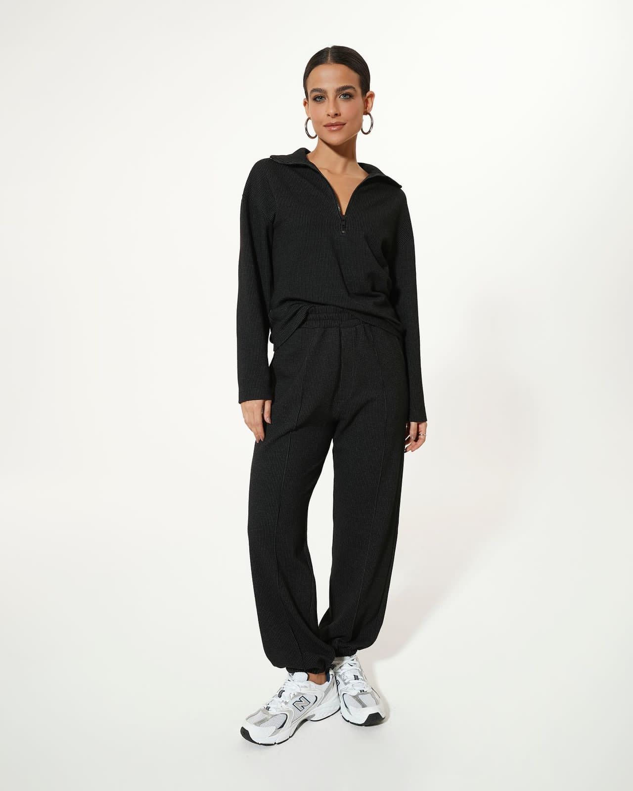 Juliana Calderari - Front Management