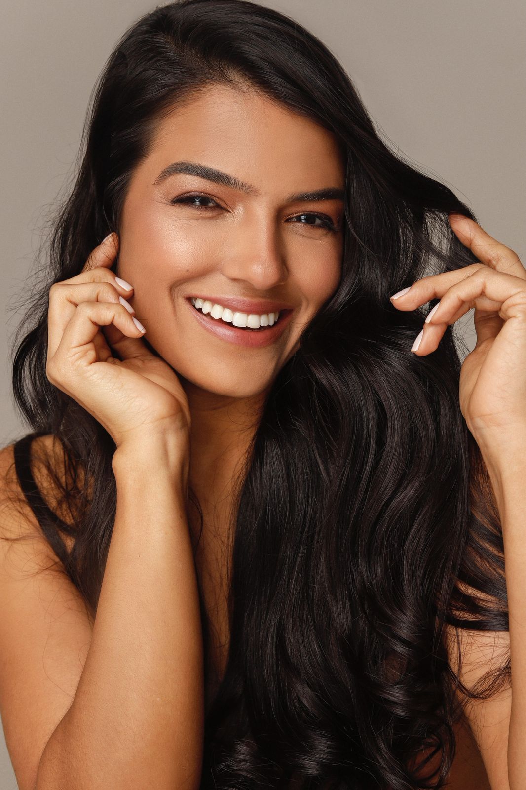 Juliana Portela - Front Management